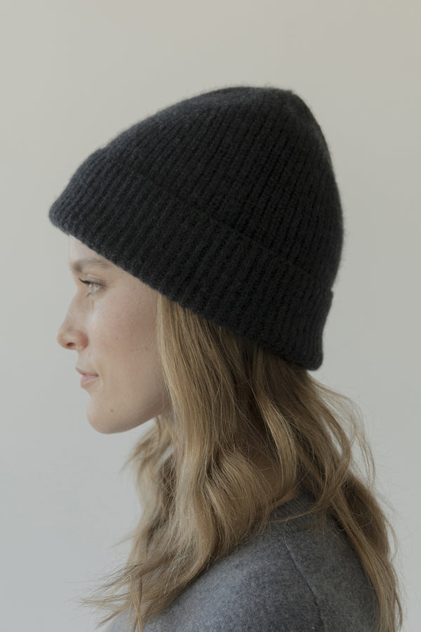 grey womens beanie